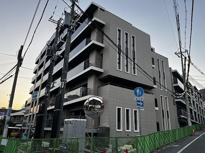 外観(南東面)