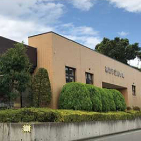 朝霞市立図書館