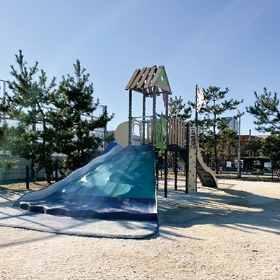 菅野駅北口公園