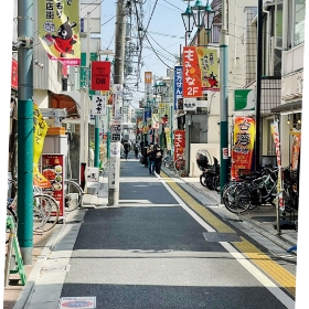 烏山駅前通り商店街