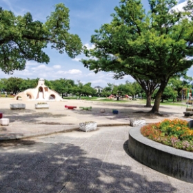 城跡公園/ 歴史民俗資料館