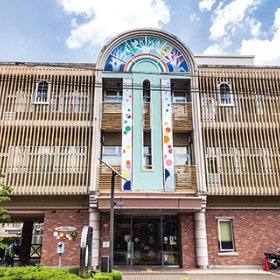 カンガルーの森(子育て総合支援センター)