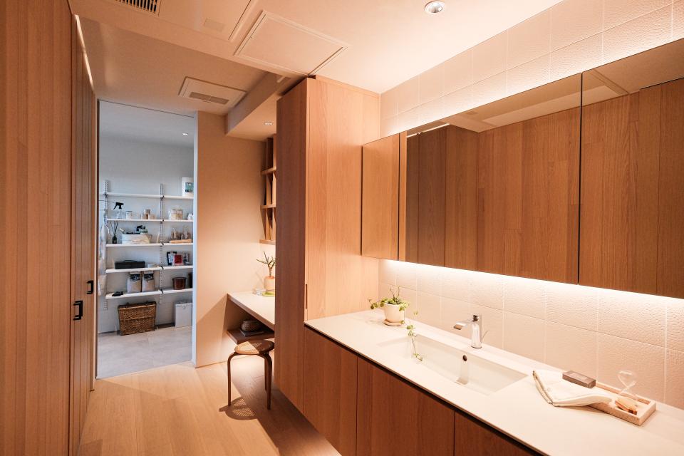 RATIUS GR 岡崎展示場 重鉄・大屋根の邸宅 インテリア・屋上