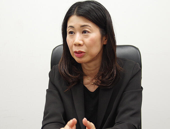 税理士　小泉　奈津美