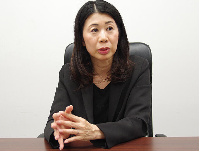 税理士　小泉　奈津美
